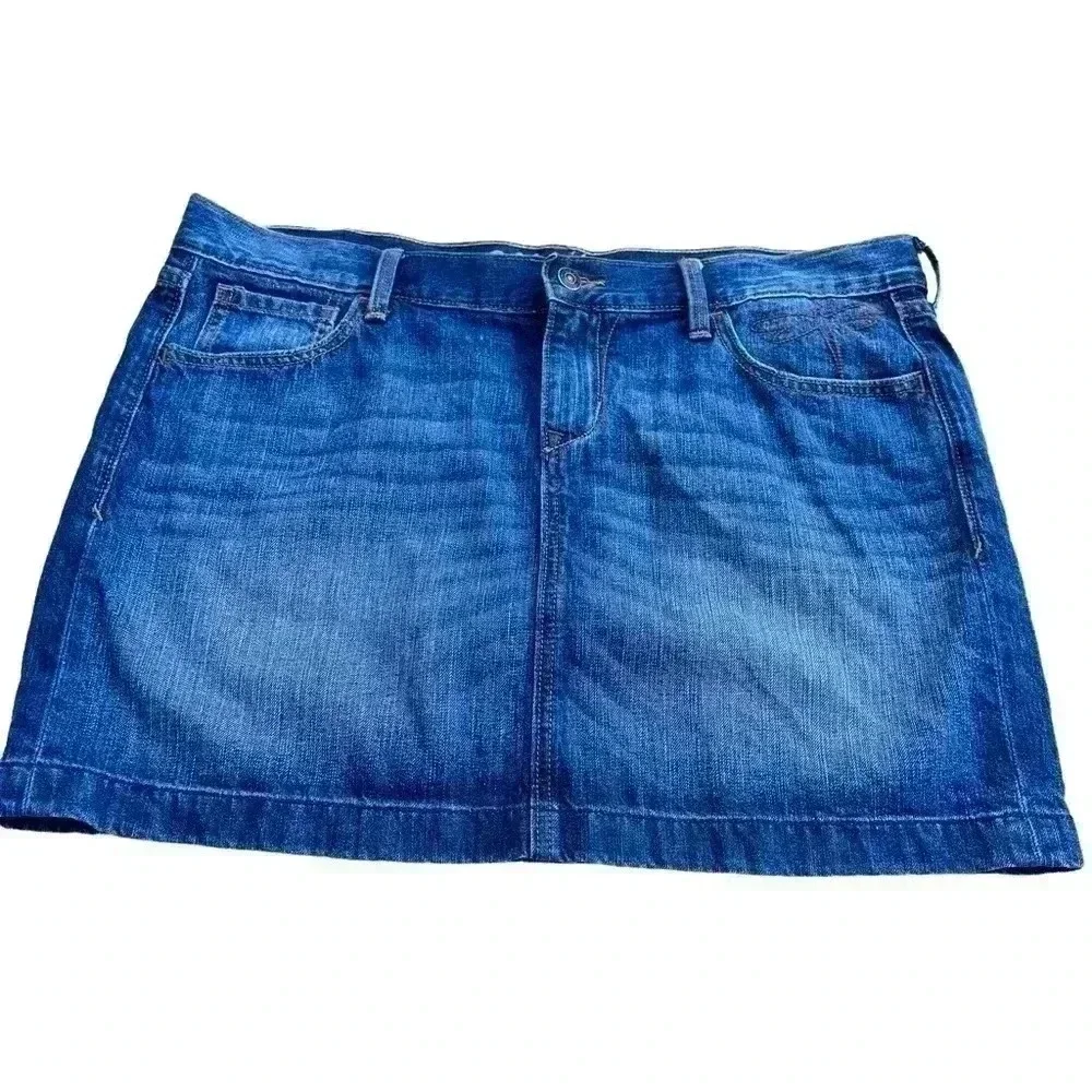 OLD NAVY DARK DENIM MINI SKIRT•SIZE 14•GREAT CONDITION•